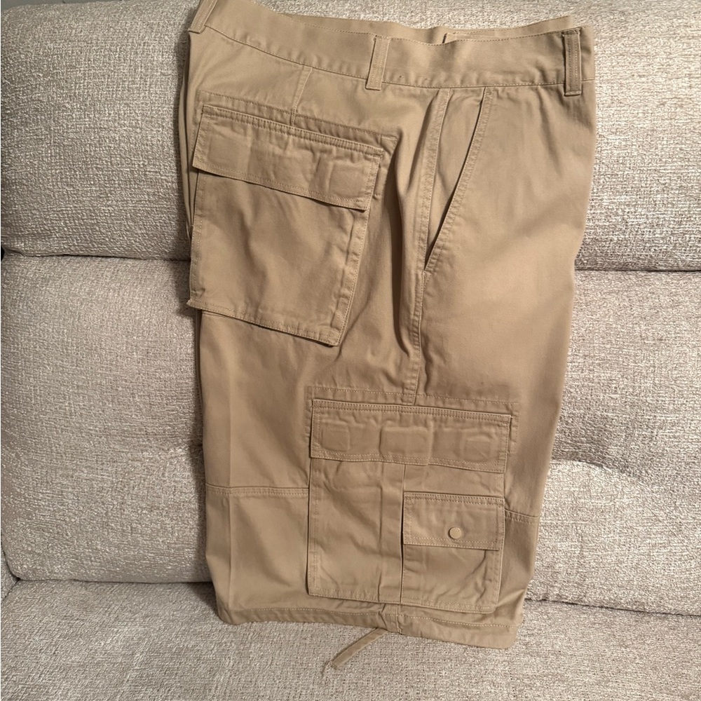 Cargo Beige Shorts